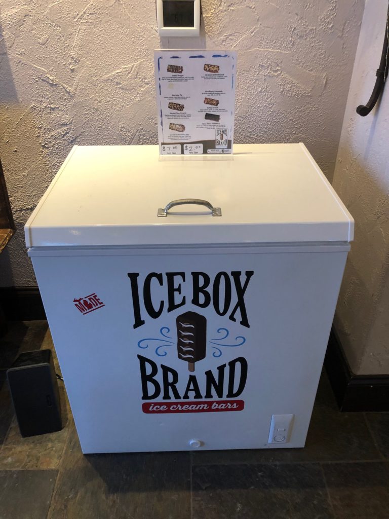 aurora cellars ice box